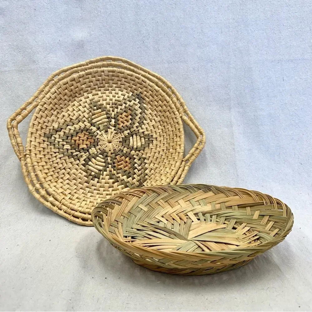 Vintage set of 2 southwest boho woven wicker basket/tray in natural & greens‎